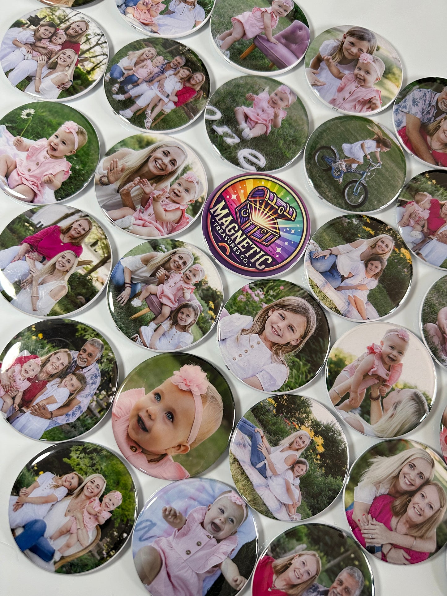 2.25" Round Custom Photo Magnets 🧲